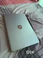 Hp laptop 8gb ram and 512gb rom, intel core procceser , 4k running……..