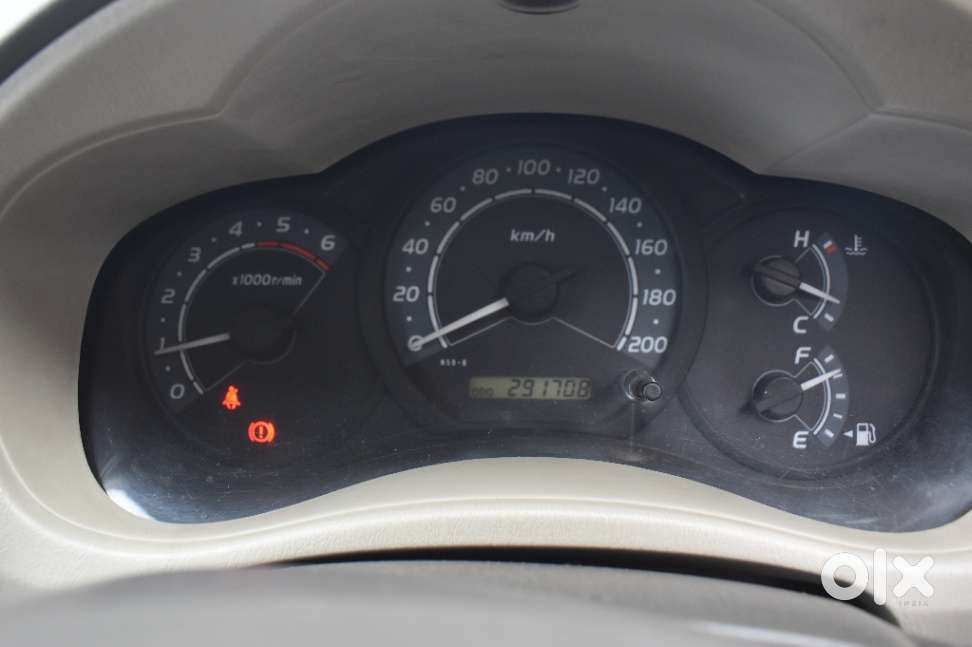 Toyota Innova 2.5 G (Diesel) 7 Seater, 2011, Diesel