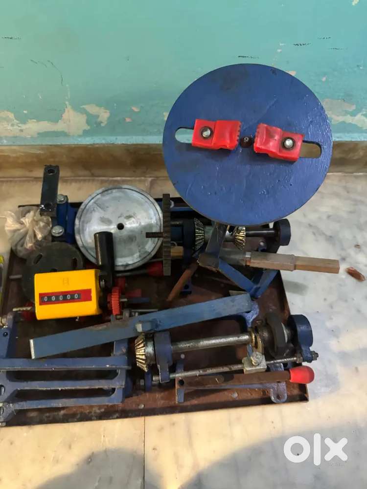 Tube light choke winding machine