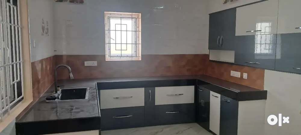 THANGAVELU 400 MTRS MAINROAD 3 BEDROOM NEW INDIVIDUAL HOUSE FOR SALE