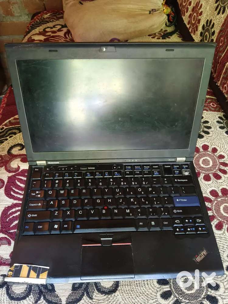 Lenovo ThinkPad i5 2nd gen 4gb ram , 500 gb ssd