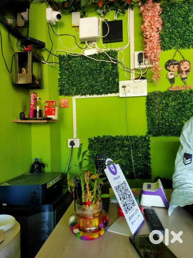 Need to a urgent restaurant service gril at jalukbari