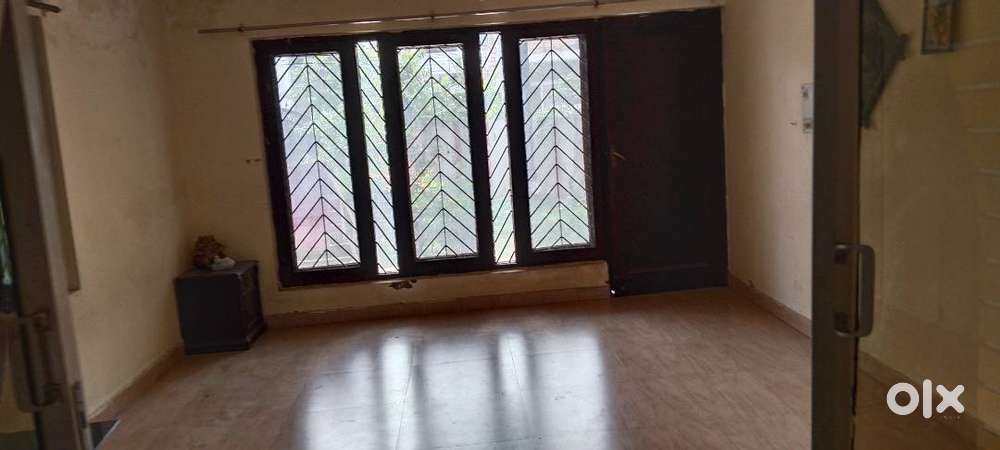 3bhk house for rent on Turner Road, Clement Town