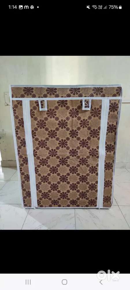 Almira cloth, Wall rack wooden,Water dispenser, lunch box, ketly plate