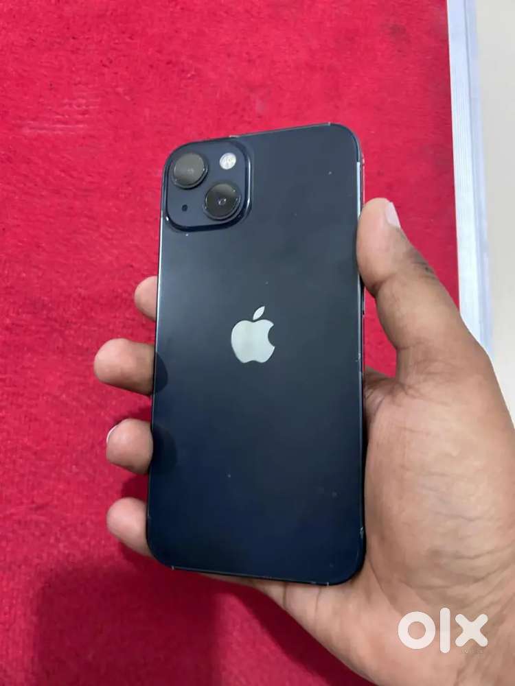 Selling my 5 month old iphone 13 with bill and Box.