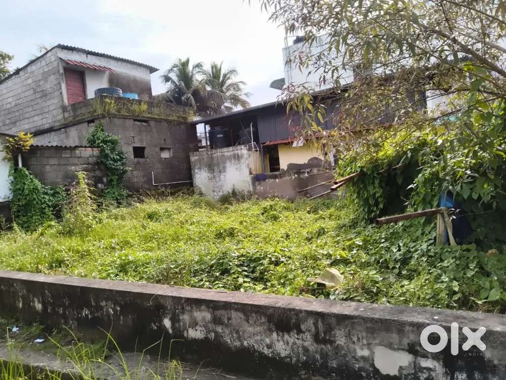 House plote for sale