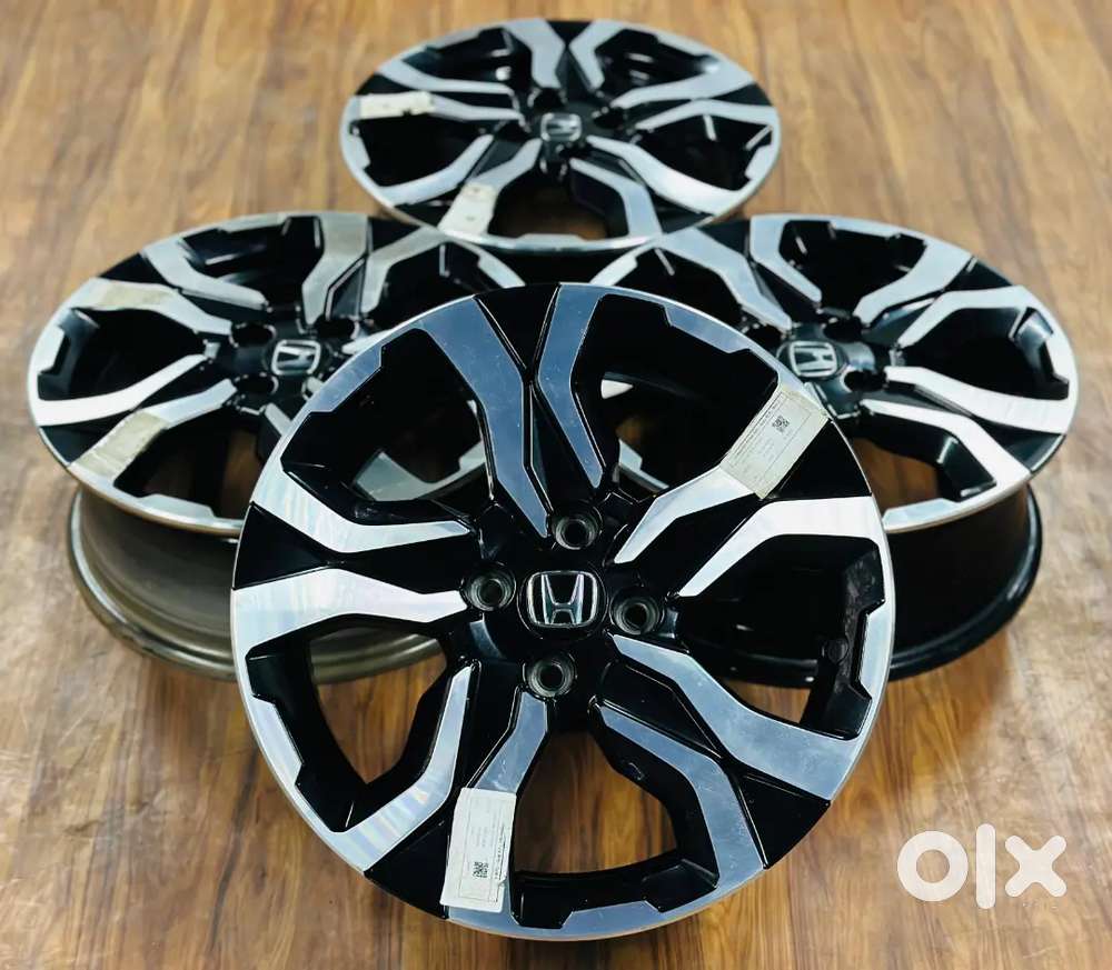 WR-V 16 inch diamond cut OEM Alloy wheels set of four
