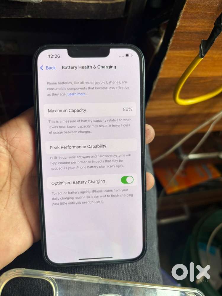 Iphone 13 full condtion