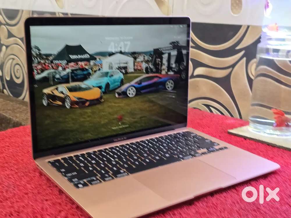 M1 Air Gold 2023  Apple Macbook 8gb 256gb SSD 13inch Retina Touch iD