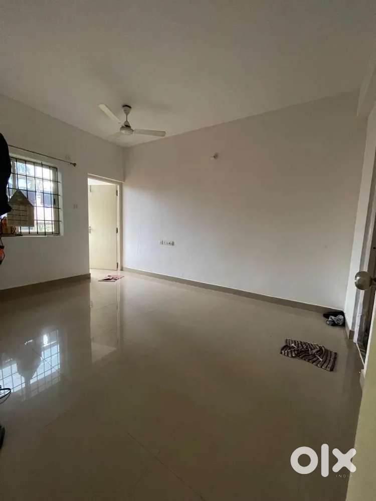 Kodialbail  2bhk flat for sale 32 lkx