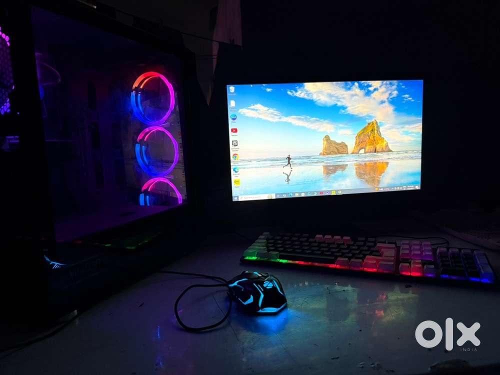 Gaming pc with rgb light, 20inch hd moniter ,keyboard,mouse