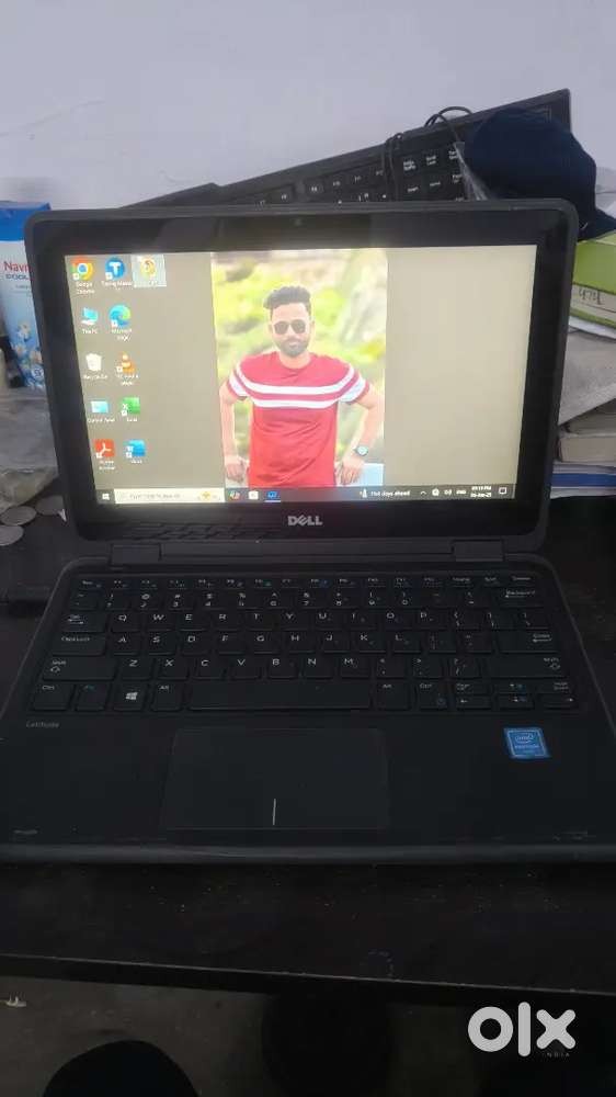 DELL Cromebook touch and keyboard laptop with charger.