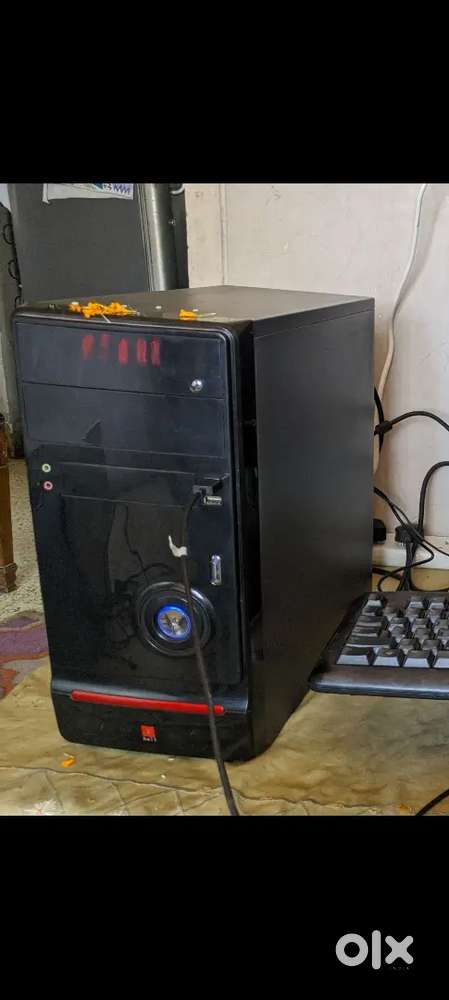 I5 with 8gb of Ram 500gb of Hard disk windows 10 Pro