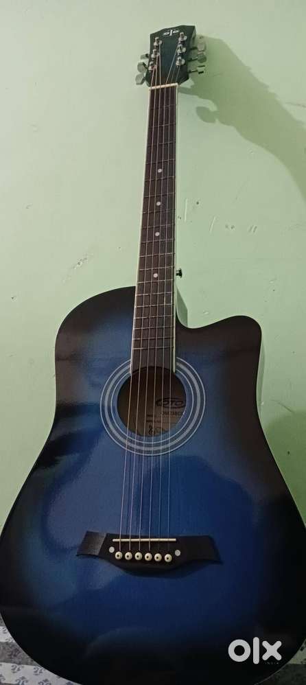 This is Oto brand guitar.