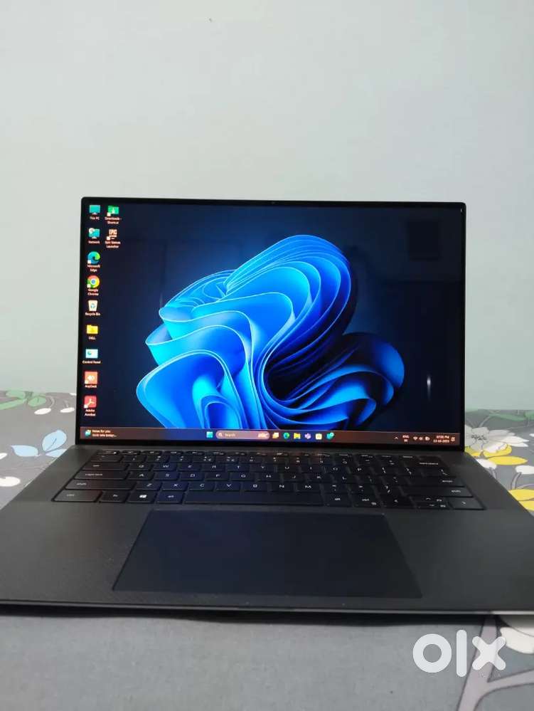 Dell precision 5550 laptop in 32gb ram 1tb storage in good condition