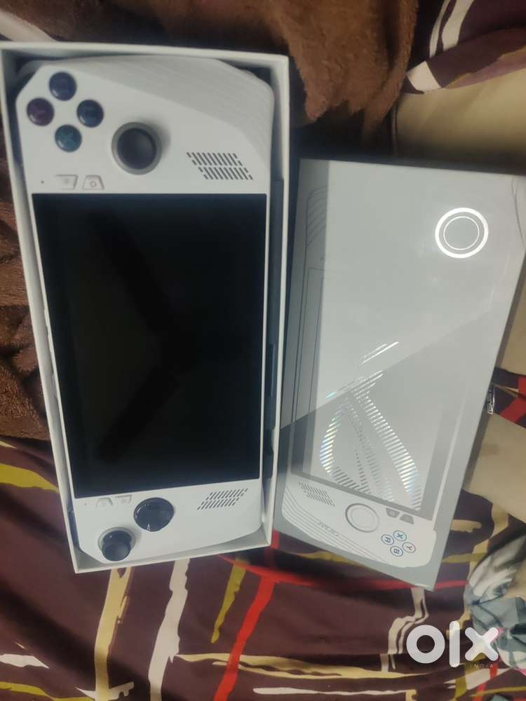 Rog Ally - Z1 Extreme 8 Core 16/512 GB