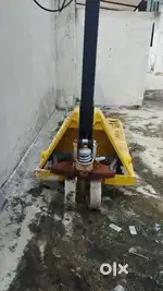 Trolly for loading Material smooth