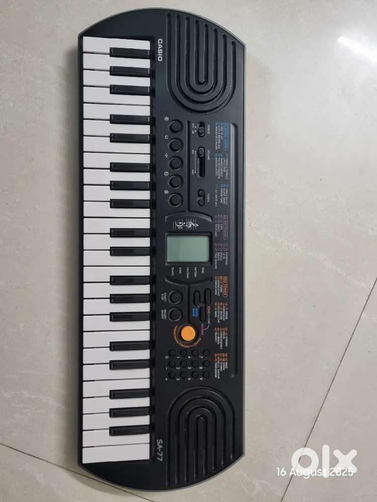 Casio SA77 electronic keyboard