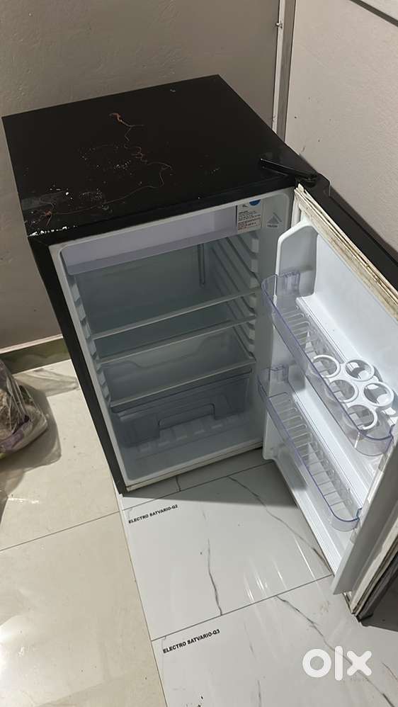 Croma tata refrigerator 84 liter