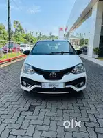 Toyota Etios Liva VX Dual Tone, 2018, Petrol