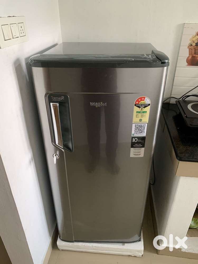 Refrigerator whirlpool