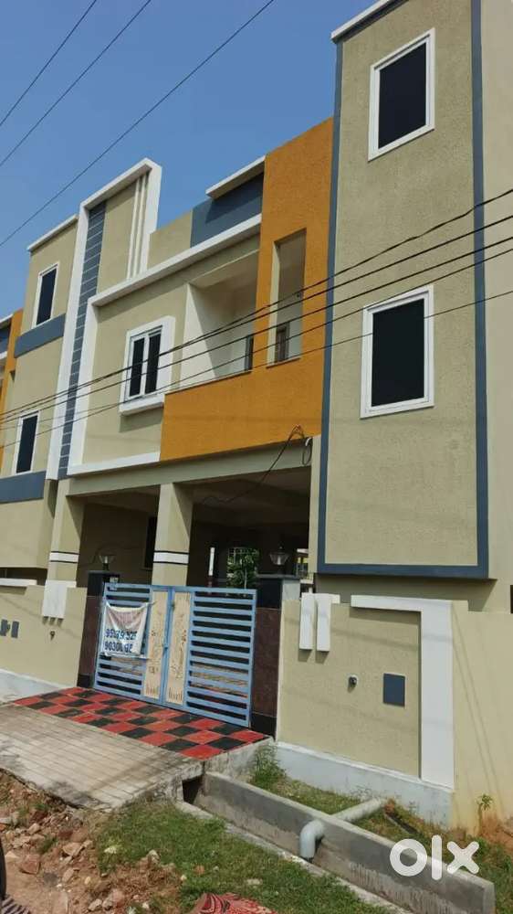 THIS CHRISTMAS,GIFT YOUR SELF A DREAM HOUSE!