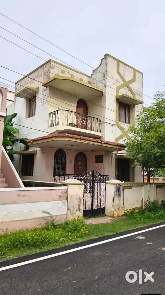Karaikudi house