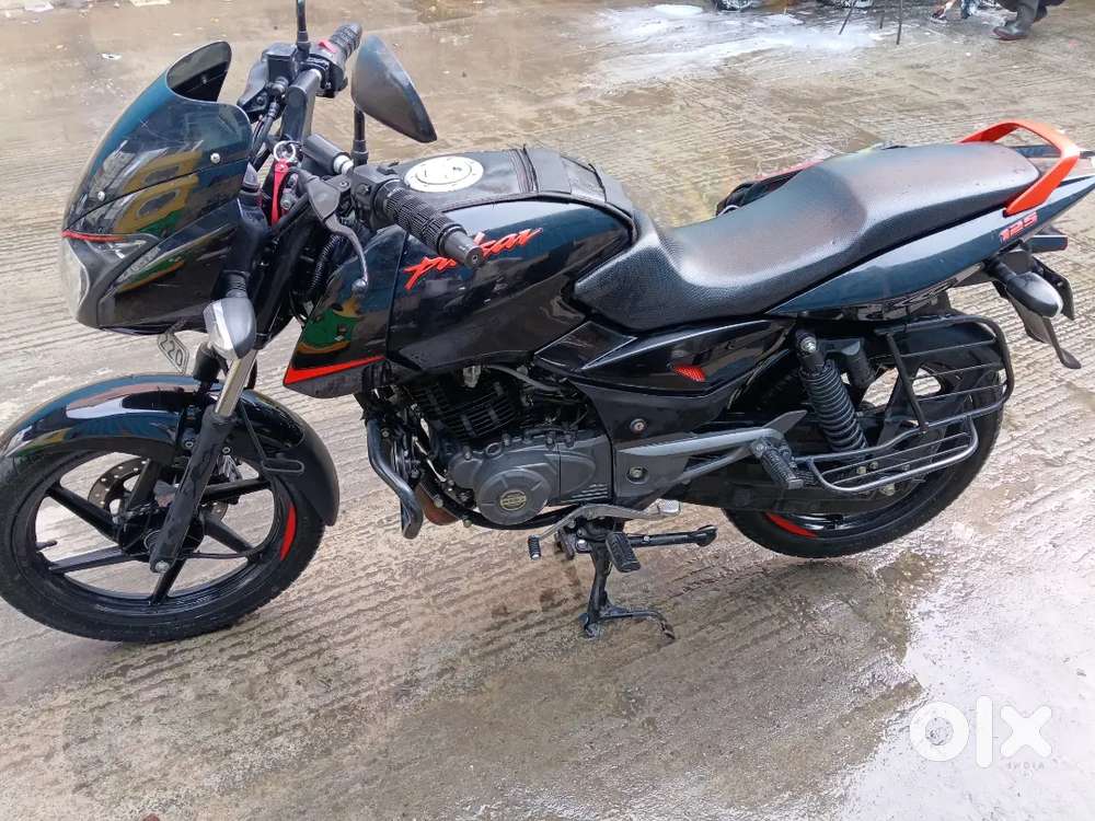 SINGLE OWNER BIKE WITH EXCELLENT CONDITION