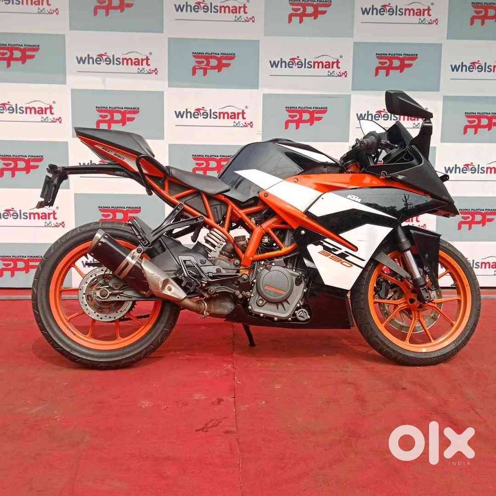 KTM RC390 2019 MODEL SALES FOR GOOD CONDITION