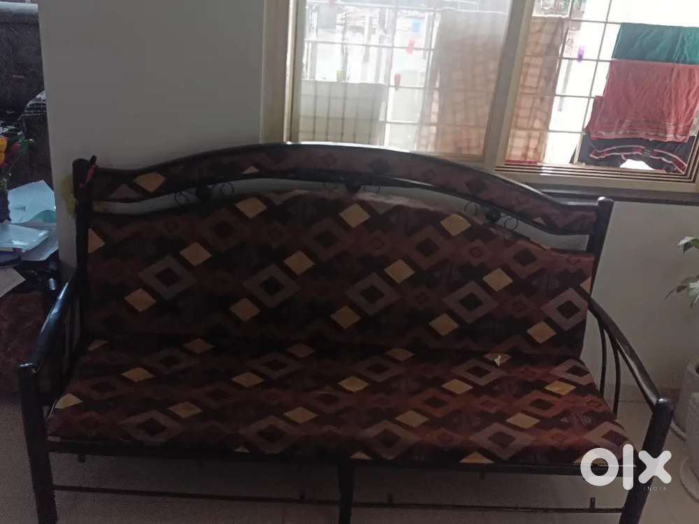Sofa set good condition