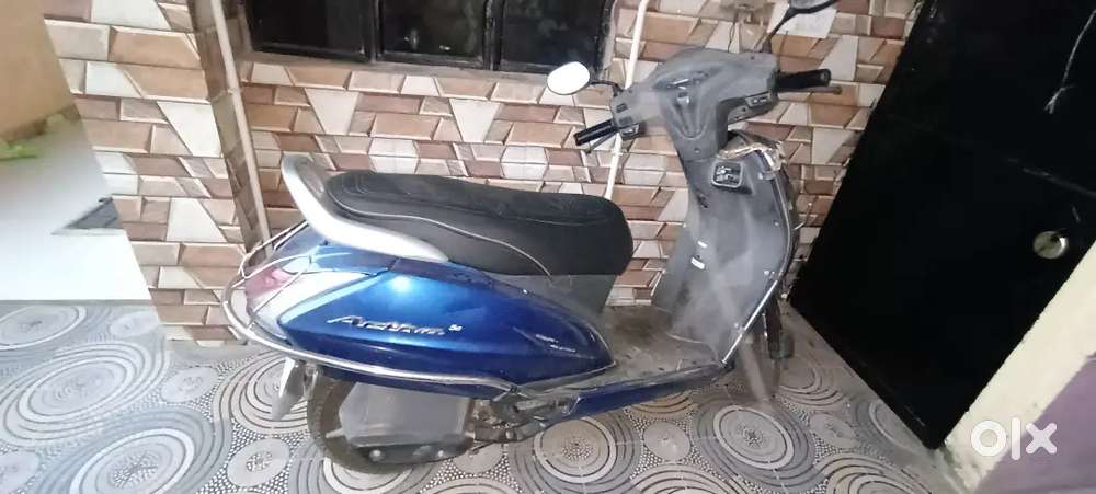 Activa 5G Only 14000 km genuine, Very less used mint condition