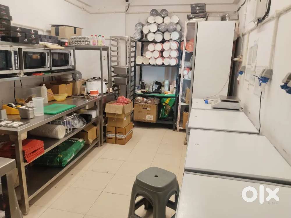 Cloud kitchen ( charcoal eats )