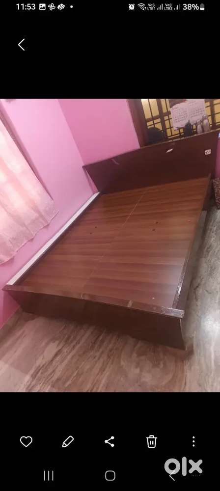 Wooden cot for sale
