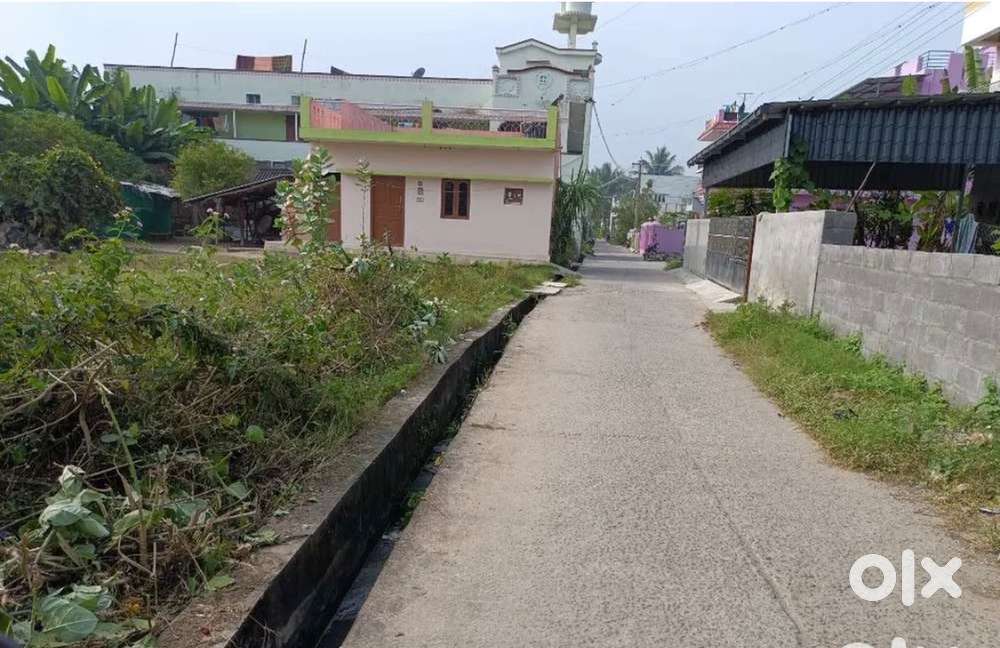 Sale for 10 cent. Near Bommidi railway station