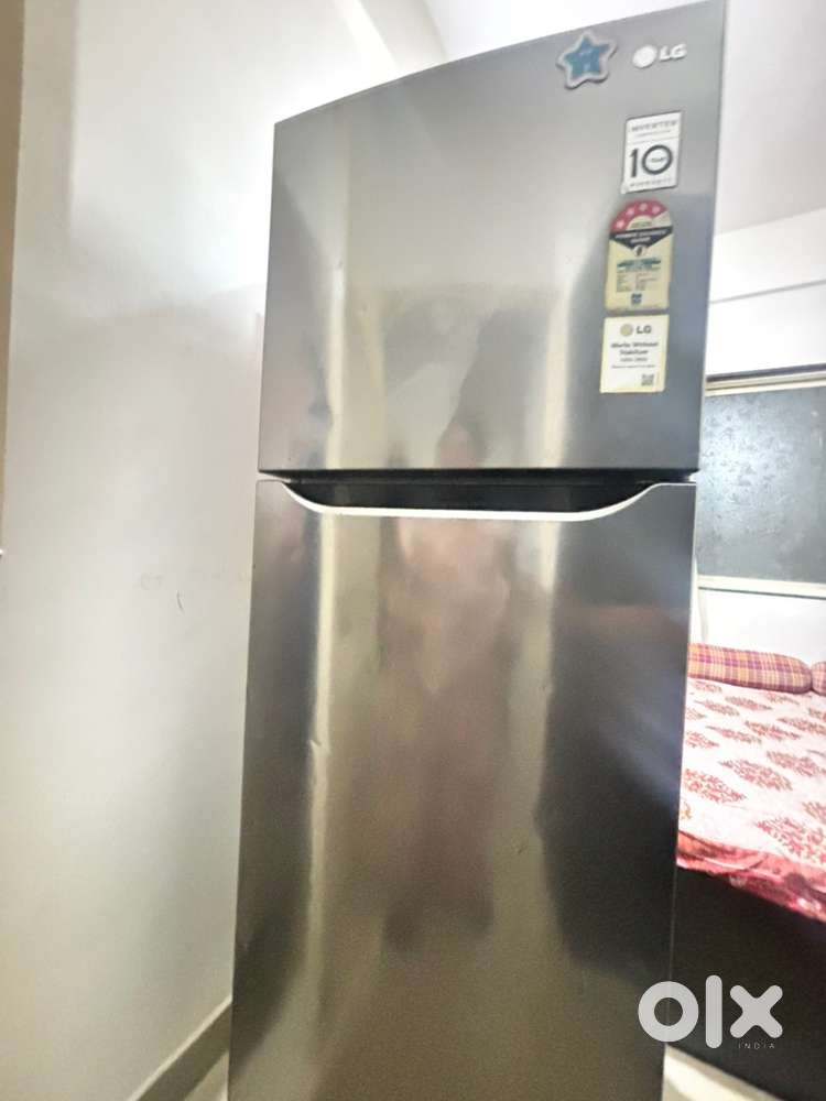 Lg fridge -255 litres