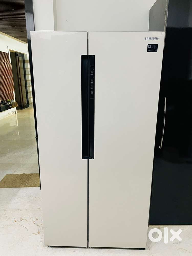 653 ltrs fridge not used fridge Only body scracth