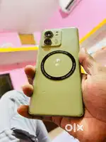MOTO EDGE 40 8/256 with wireless charging