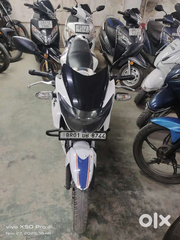 Tvs apchi 160 double disk patna number good condition all'paper comple