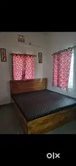 PG for Female