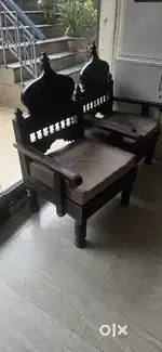 Best wood carved 5 seater sofa set with new cushions