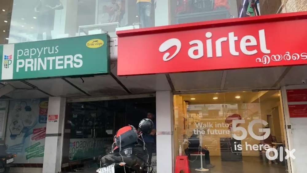 Airtel Customer care executive job only for boys