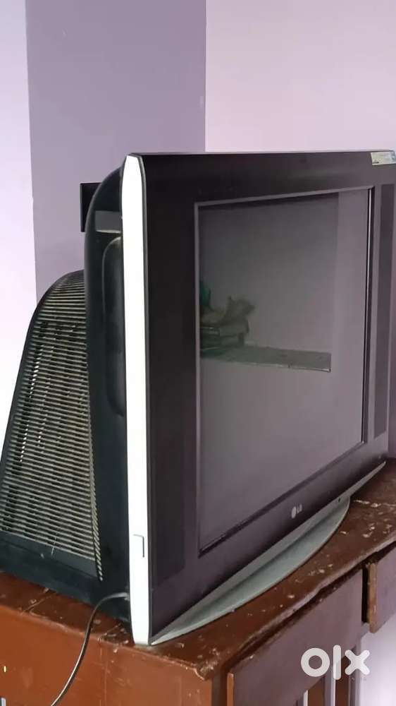 Well Maintained TV – Urgent Sale”