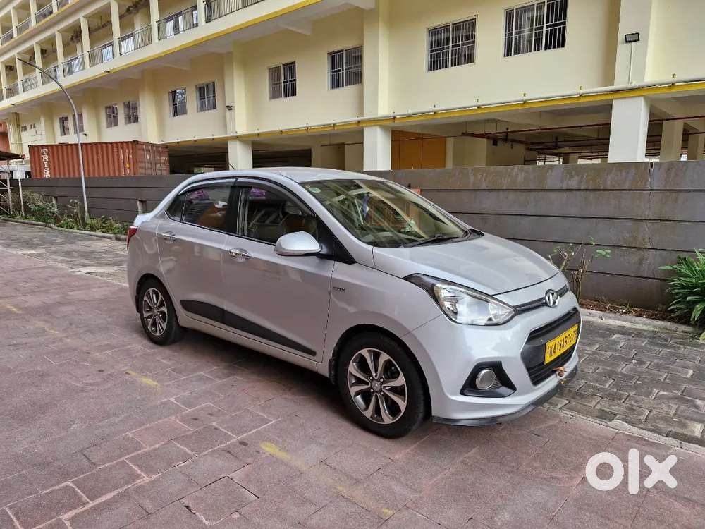 Hyundai Xcent 2016 Diesel Well Maintained with company service records