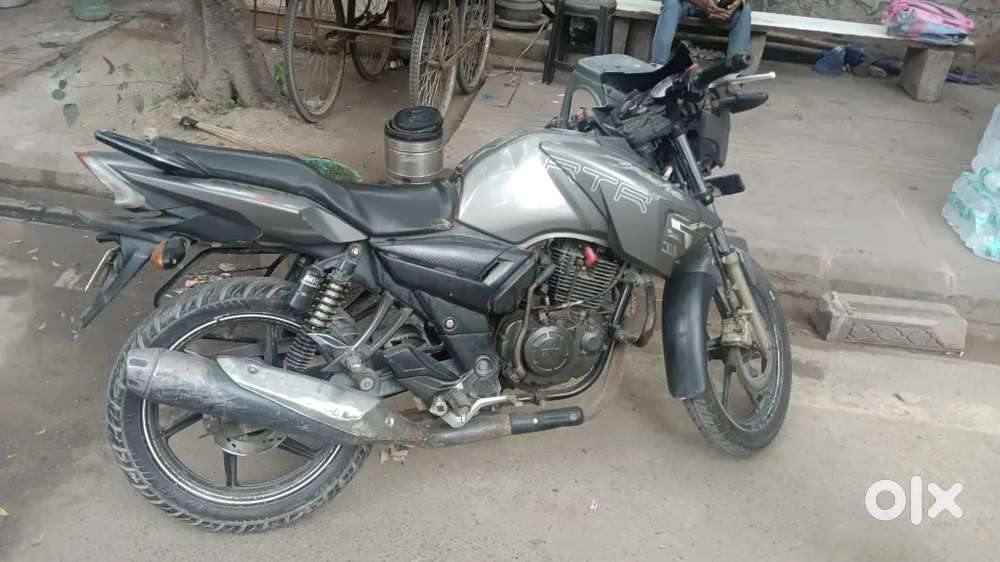 TVs apache rtr 180 second owner
