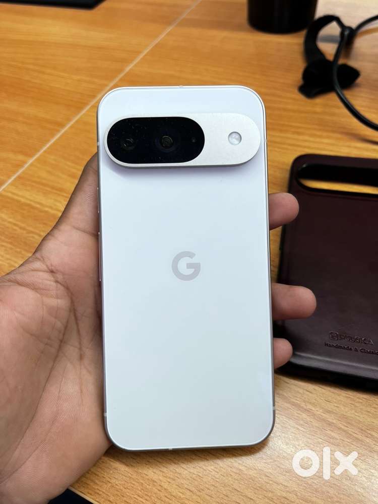 Brand New pixel 9 (256GB)