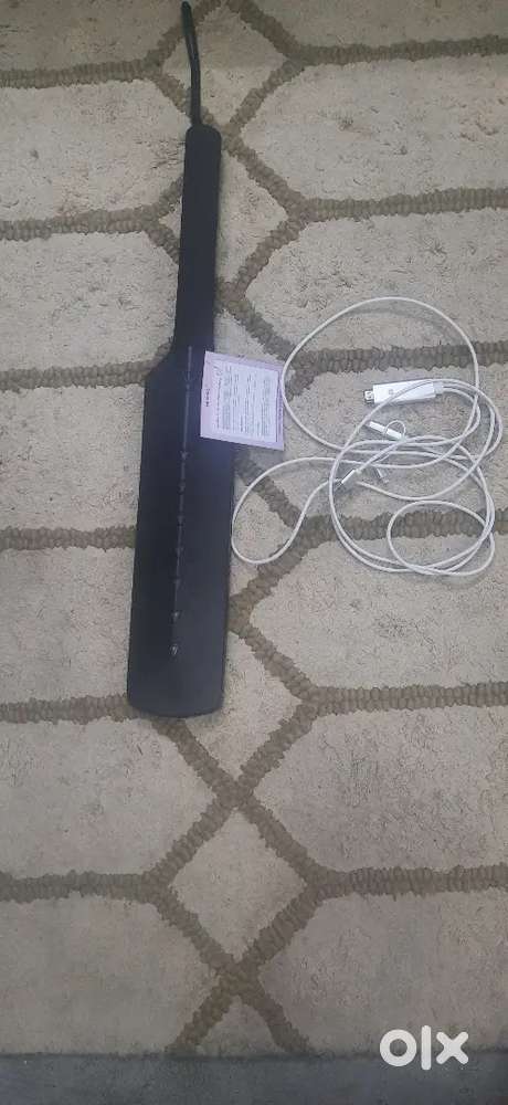 Wireless electric bat