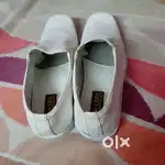 One pair no:9 white lather-foam shoe