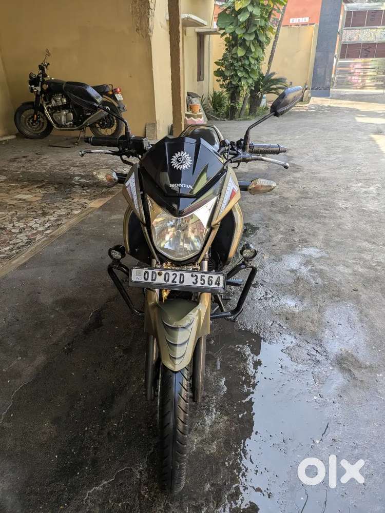 Honda CB unicorn dazzler