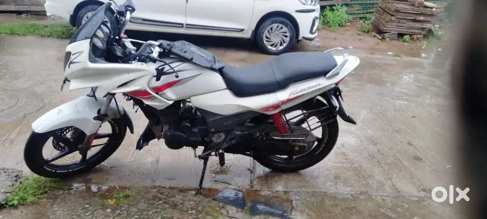 Read discription Karizma R white only Rc copy n transfer paper avaible