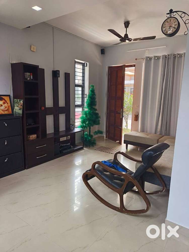 4+BHK 3 story furnished gated villa, 2 car parking,Edappally ,Thoppil